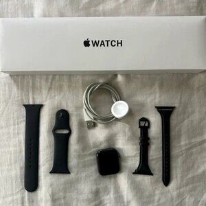 Apple Watch SE 40mm Space Grey